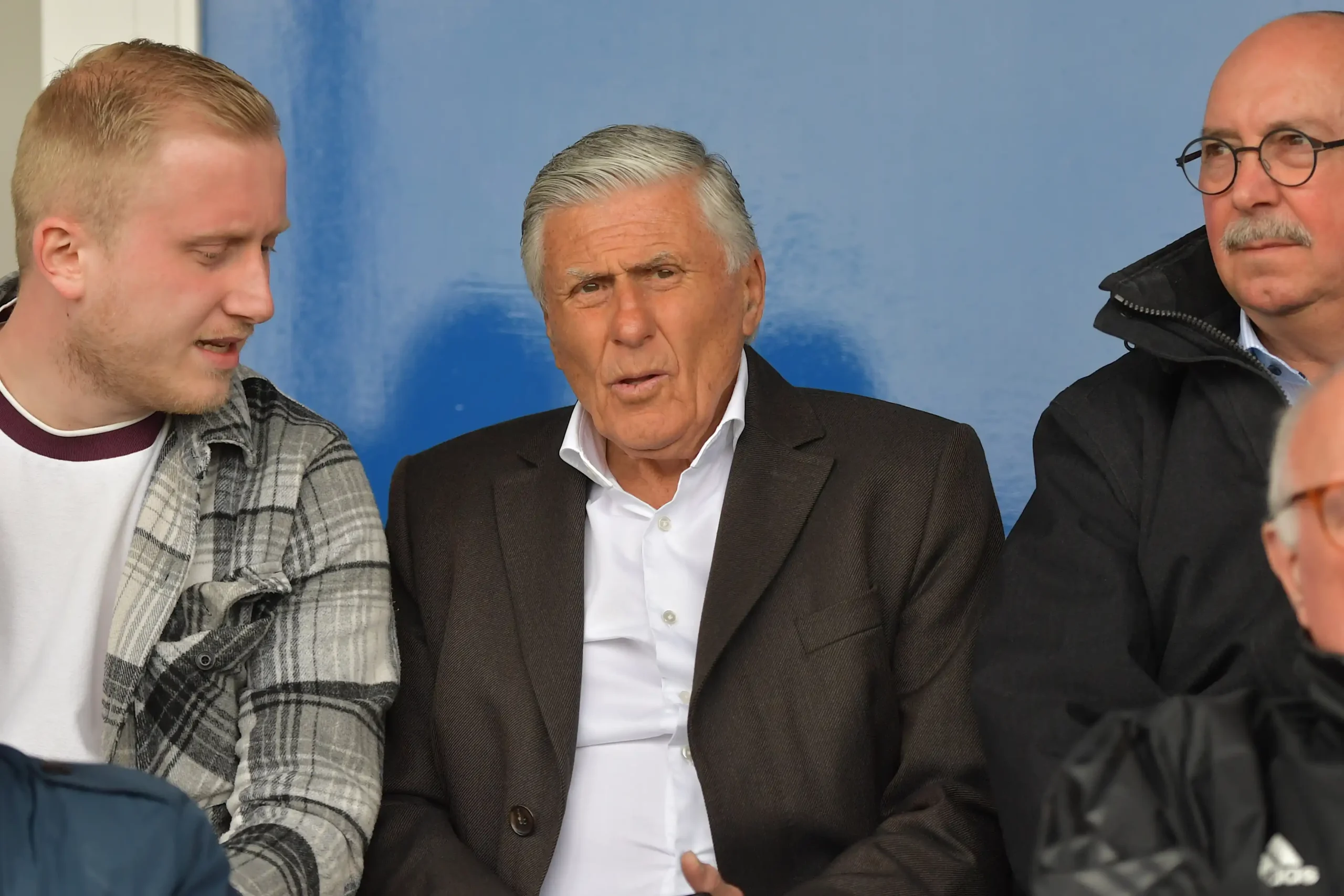 Sjaak Swart als Spreker bij jullie Voetbalvereniging of Businessclub. Je boekt Sjaak eenvoudig en snel via VoetbalSprekers.nl